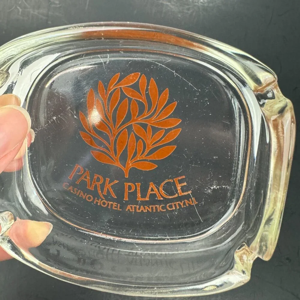 2 Vtg Park Place‎ Atlantic City NJ Casino Hotel Clear Glass Ashtray Souvenir